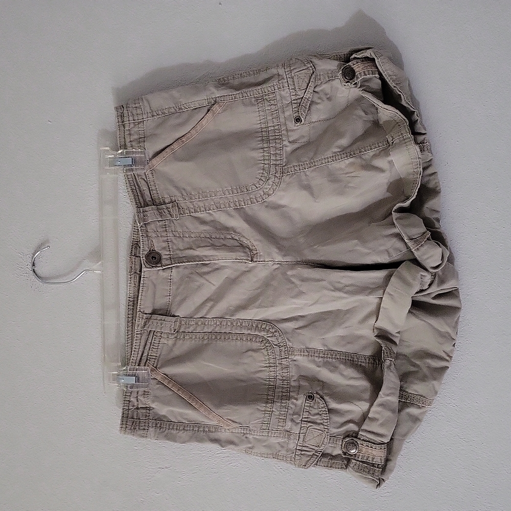 Khakis and Co size 6 shorts